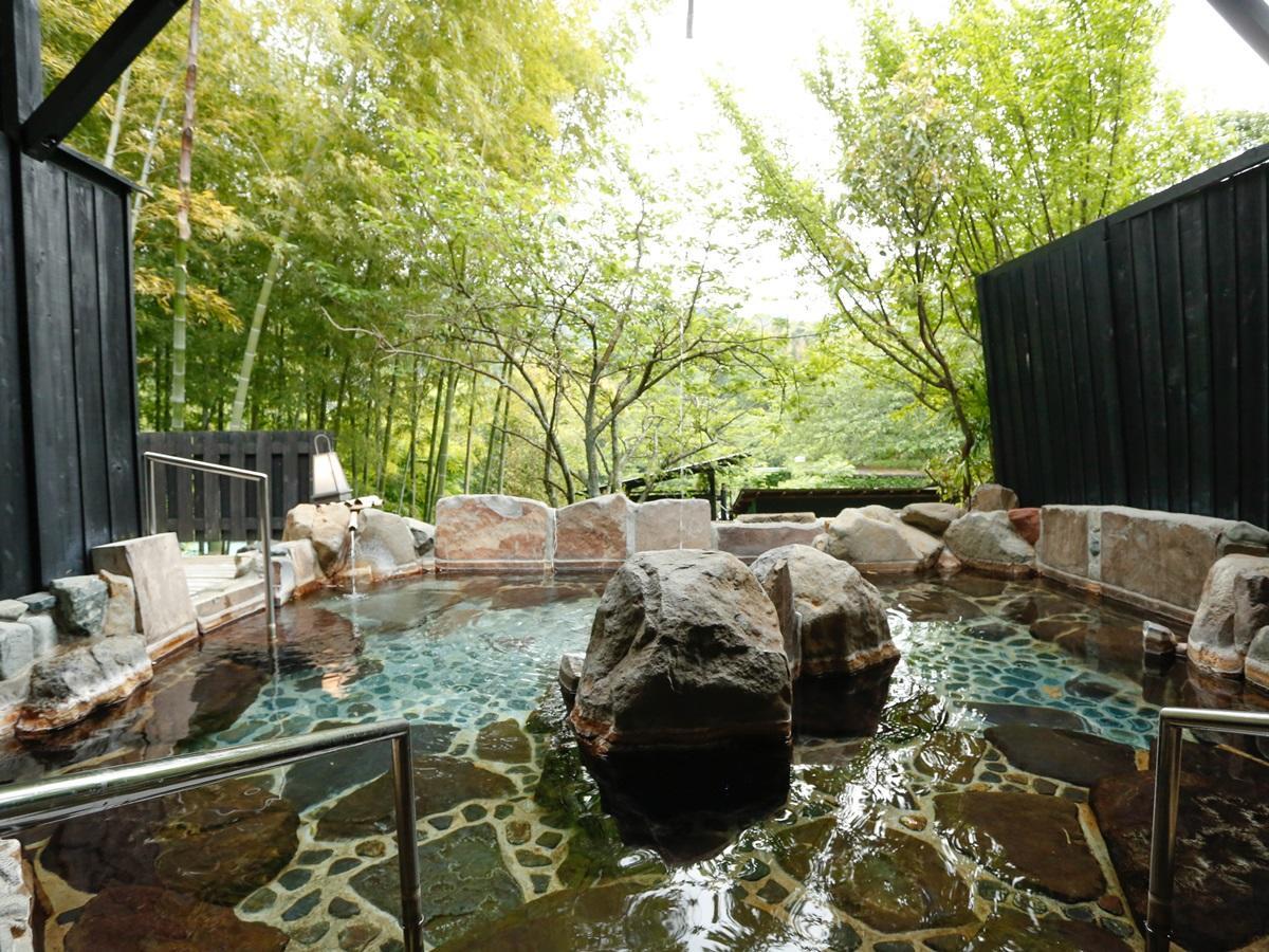 源泉掛け流しの宿albergo湯楽 Юґавара Екстер'єр фото